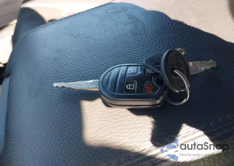 2013 Ford F-150 Lariat из США, поврежденный, VIN 1FTFW1EF3DFA65939